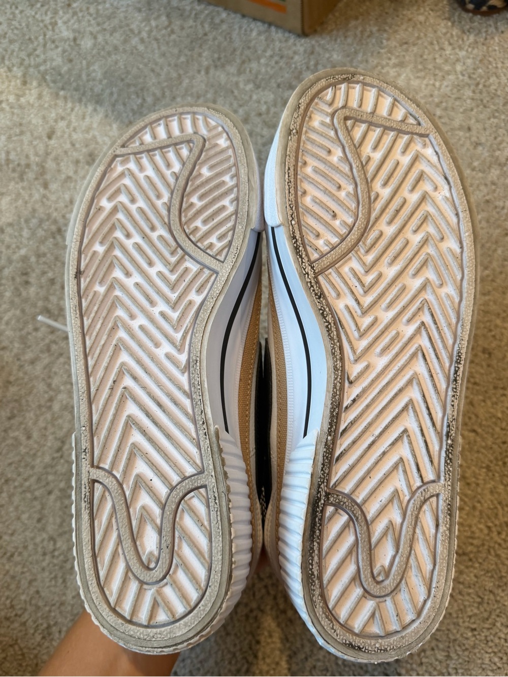 Nike Court Legacy Platform Sneakers - Picture 8 of 9